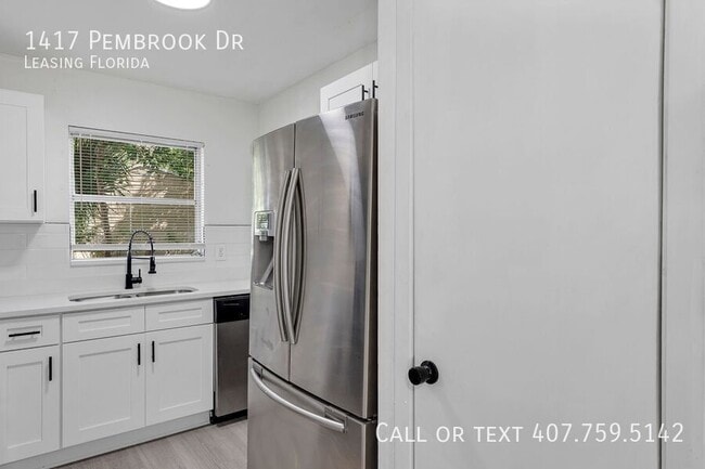 Building Photo - 1417 Pembrook Dr