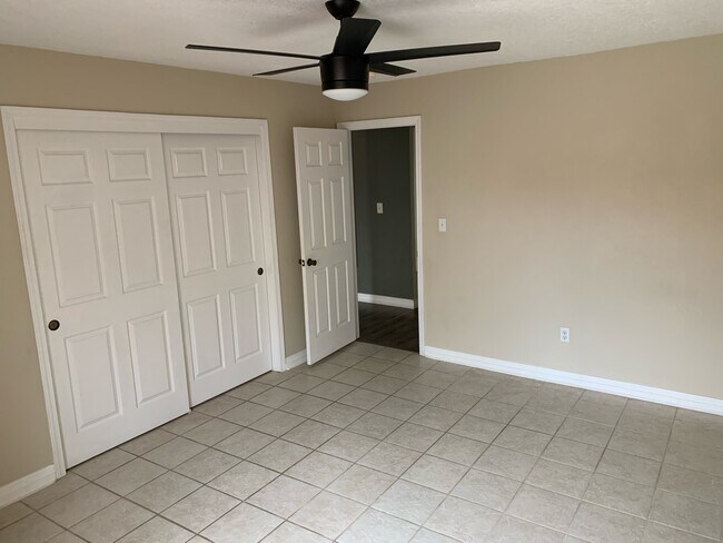 Building Photo - 4801 Irving Blvd NW