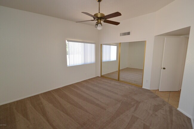 Building Photo - 10421 E Windstorm Dr