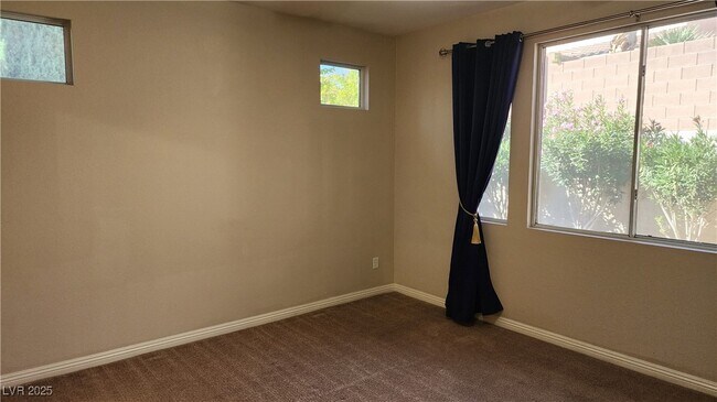 Building Photo - 1021 Newbold St