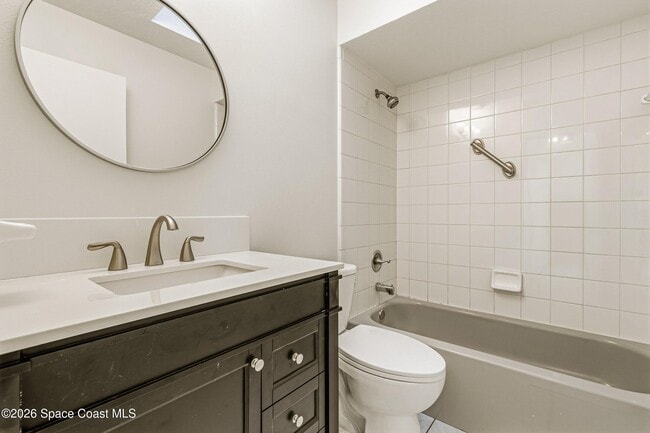 Building Photo - 972 S Fork Cir