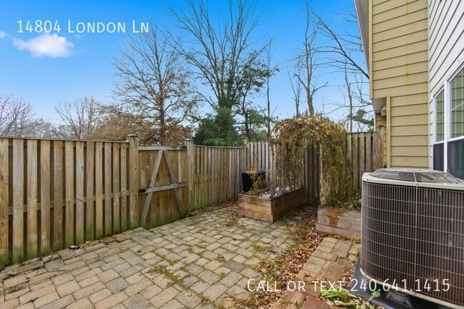 Building Photo - 14804 London Ln