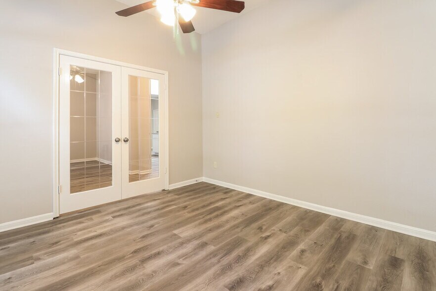 Building Photo - 3723 Eagles Nest St