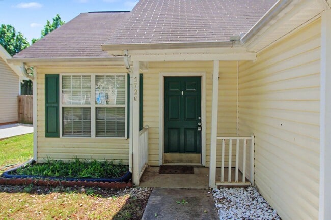 Building Photo - Beautifully Updated Ranch Home