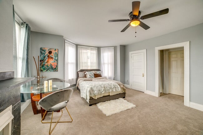 Building Photo - 5112 Towers Terrace