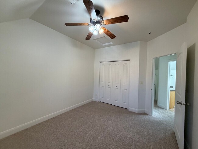 Building Photo - MCKENNA COTTAGES FOR RENT IN DOWNTOWN ST. GEORGE!