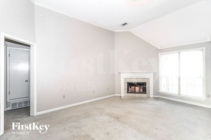 Building Photo - 726 Silver Sands Dr
