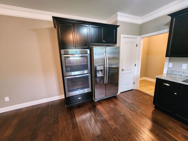 Building Photo - Spacious cul-de-sac home in Grovetown