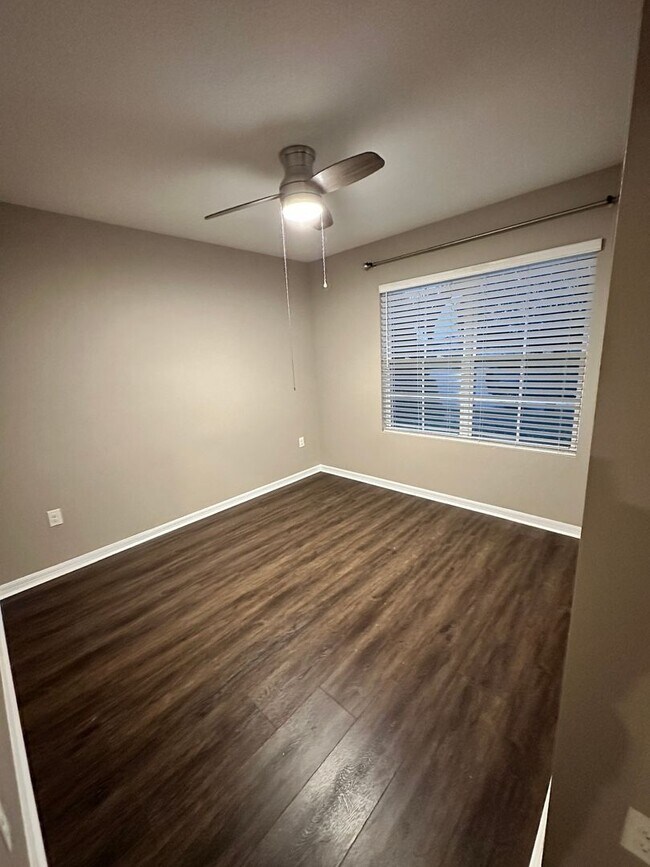 Building Photo - 4/2 Energy Efficient Home in St. Cloud w/ Fenced Back Yard