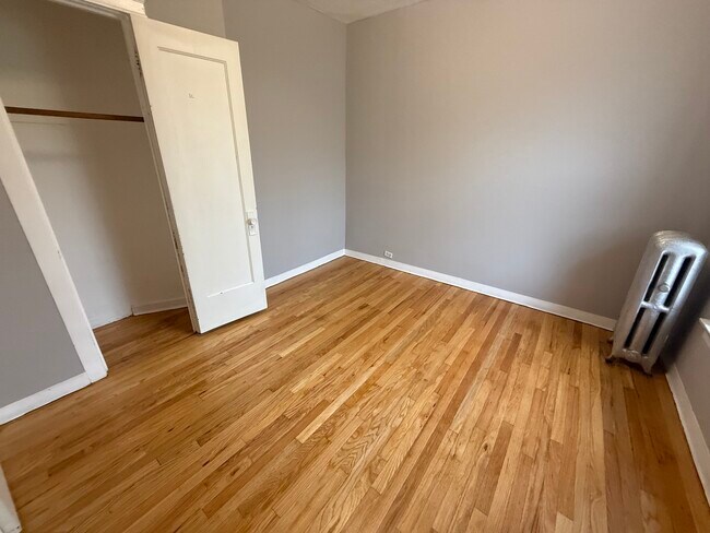 Building Photo - 4501 N Troy St