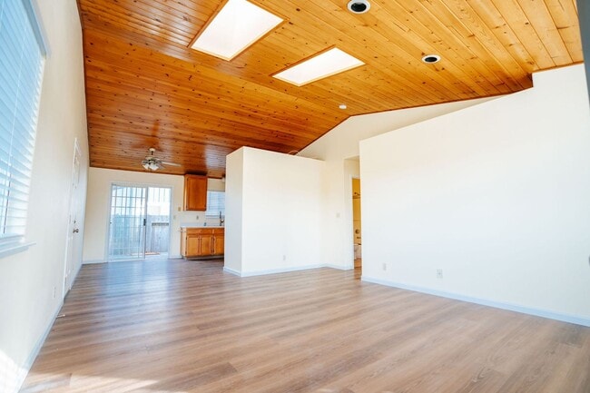 Building Photo - Fully Remodeled 3-Bedroom Home in McKinleyville
