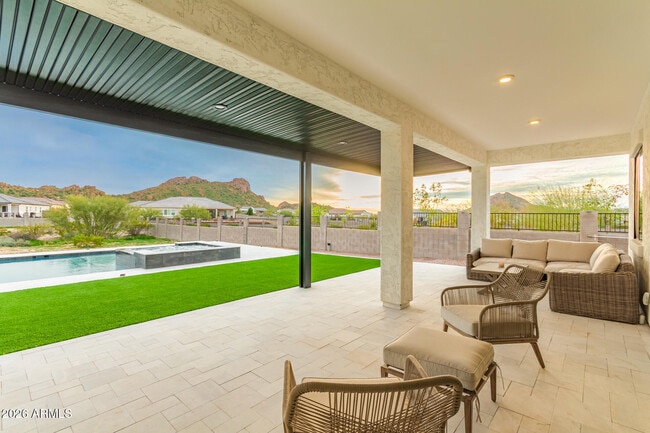 Building Photo - 267 W Amherst St