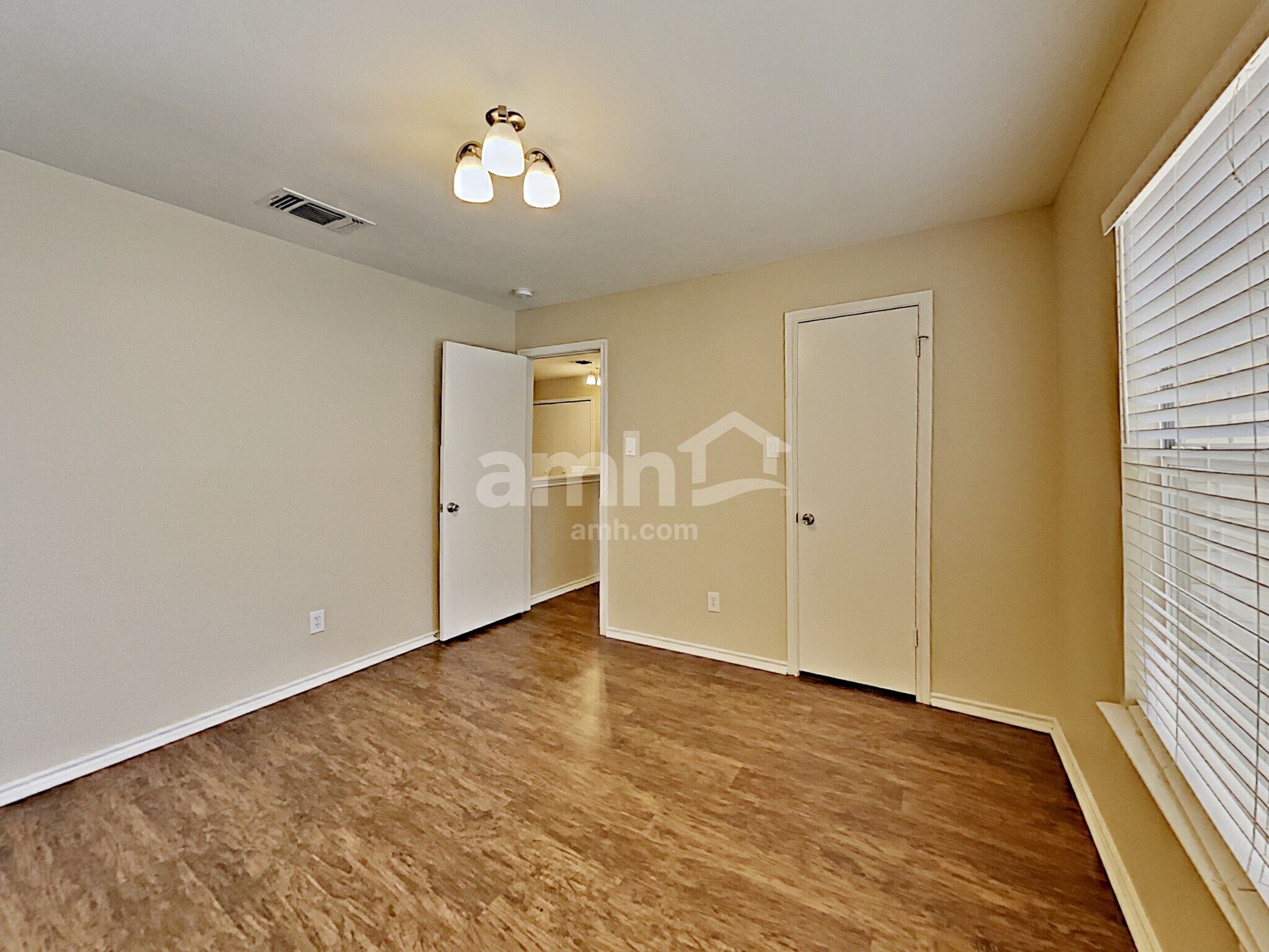 Building Photo - 12202 Gwendolen Dr