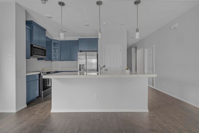 Building Photo - 1616 Tesis Drive