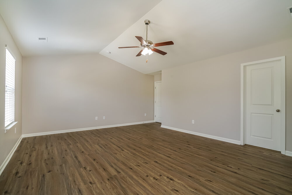 Building Photo - 117 Preakness Farm Dr