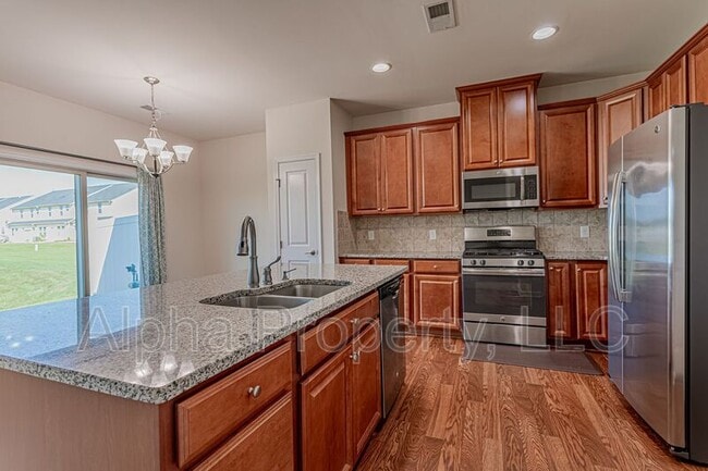 Building Photo - 308 Corday Ln