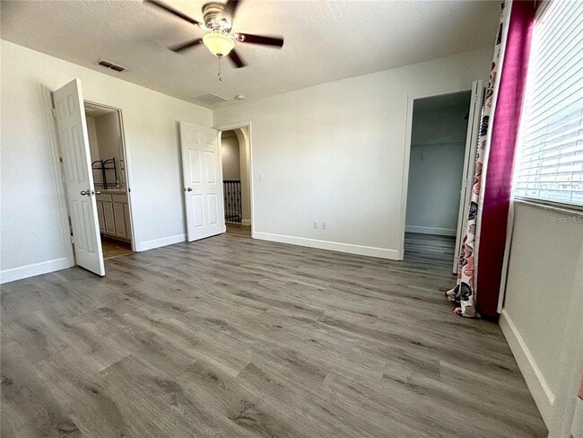 Building Photo - 1041 Honey Blossom Dr