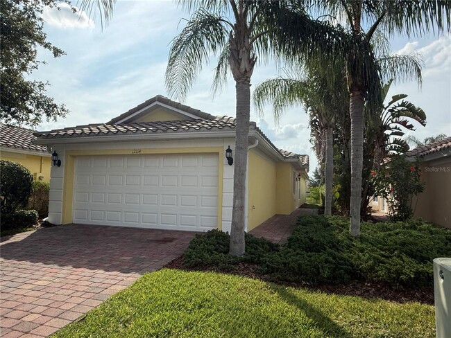 Building Photo - 12114 Tripletail Ln