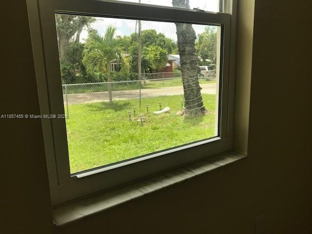 Building Photo - 18233 Oleta Dr