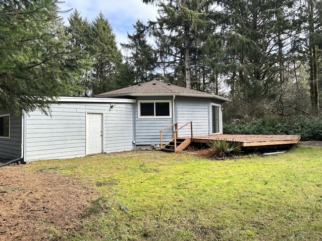 Building Photo - 467 Quinault Ave SE