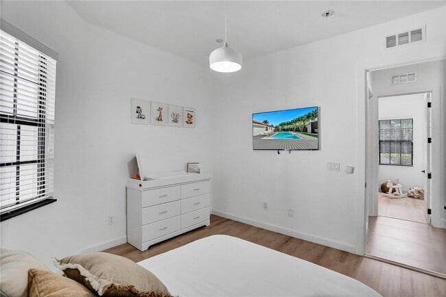 Building Photo - 4092 NW 88th Ter