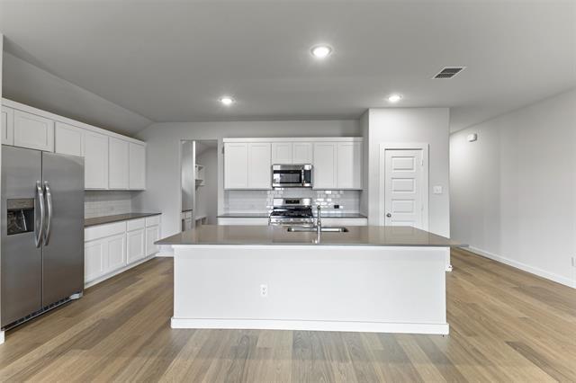 Building Photo - 905 Honeydew Ln