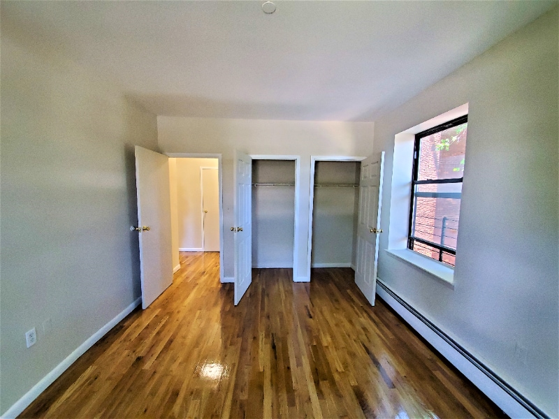 Building Photo - 363 Park Ave