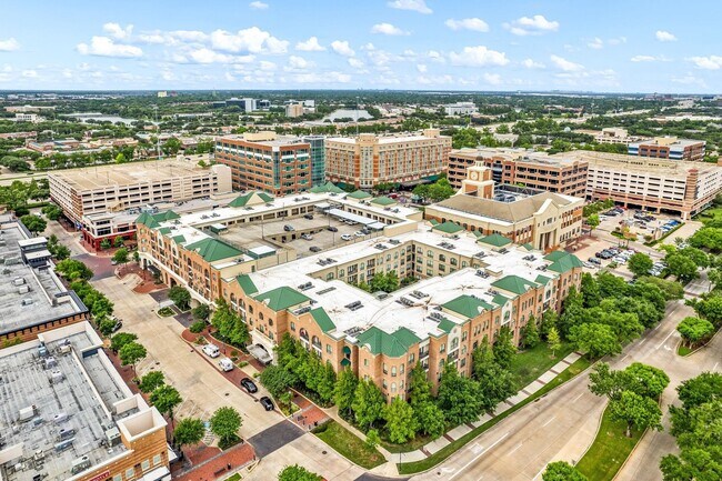 Building Photo - 2299 Lone Star Dr