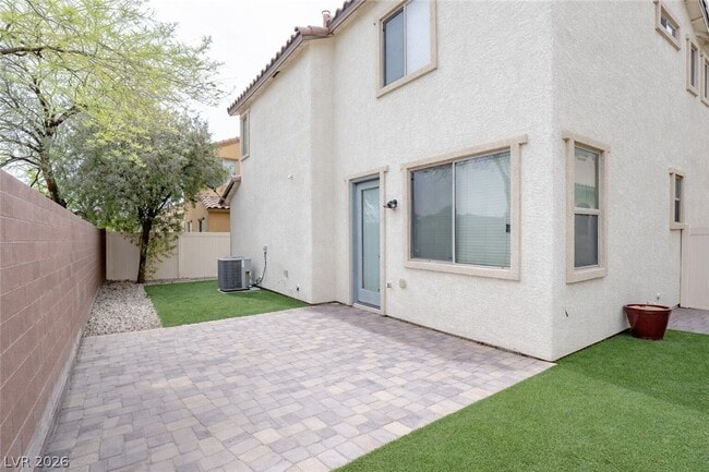 Building Photo - 5328 Pendergrass St