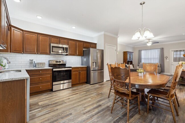 Building Photo - 235 Bishop Cap Cir