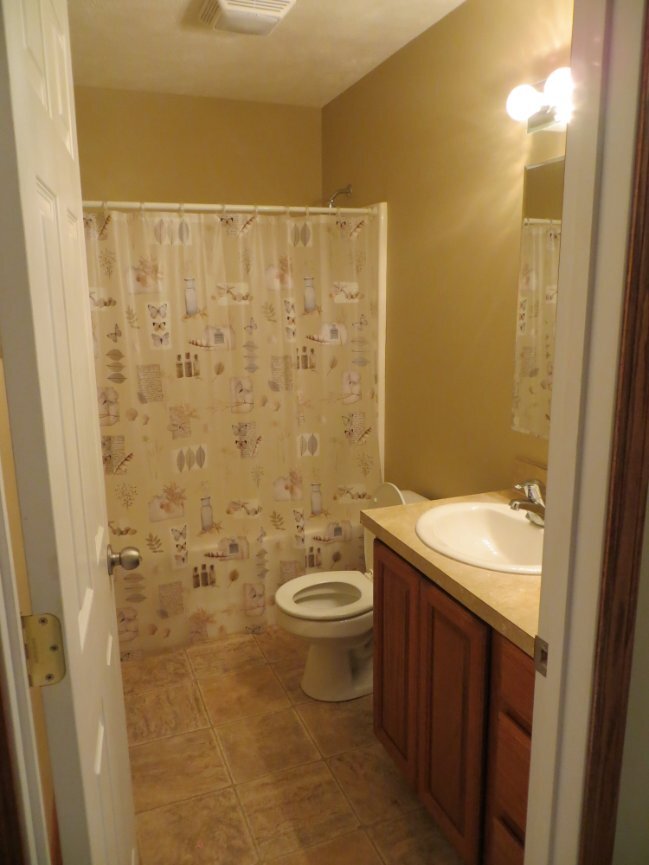 Building Photo - 2619 Laverna St