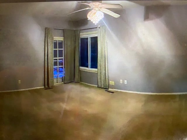 Building Photo - 15245 W North Ave