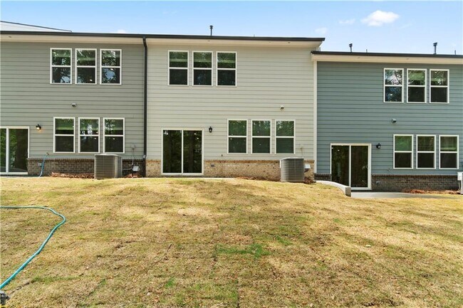 Building Photo - 2817 Habibi Ct
