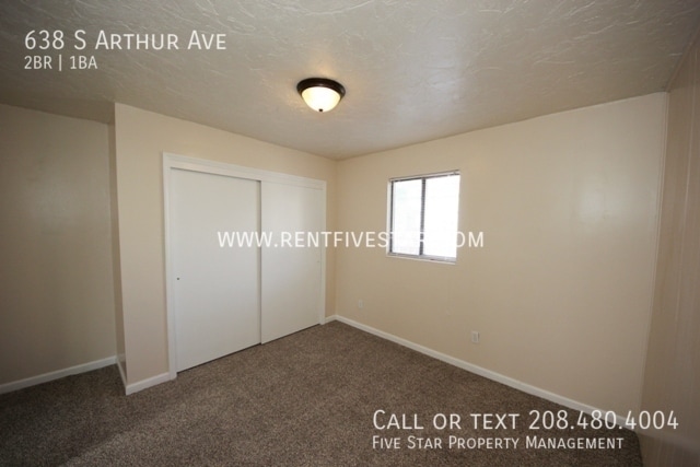 Building Photo - 638 S Arthur Ave