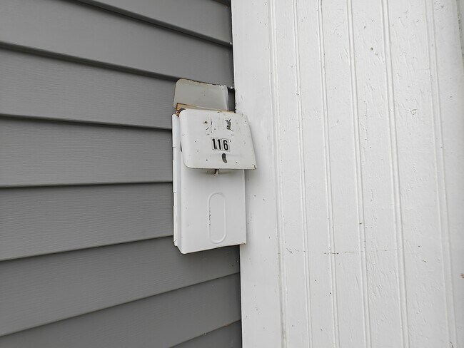 Building Photo - 116 Montgomery St