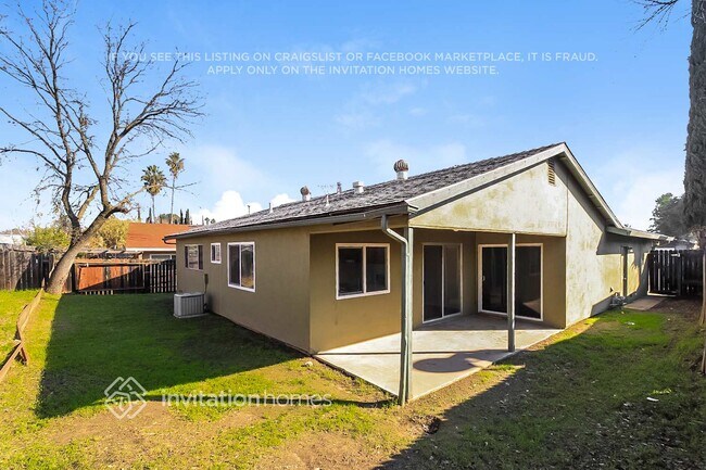 Building Photo - 5443 Andrea Blvd