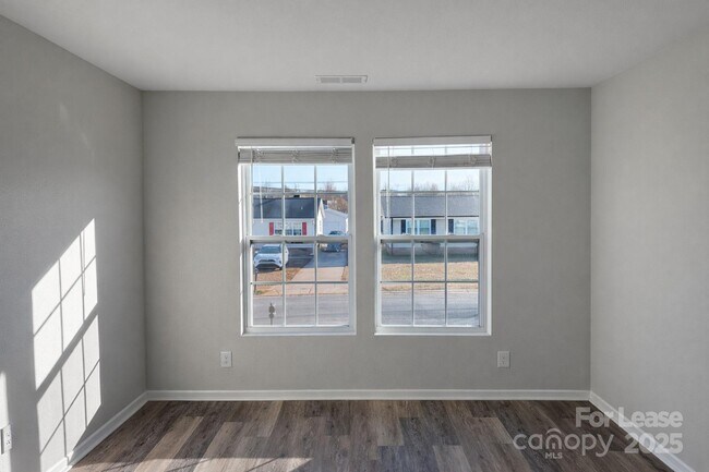 Building Photo - 5235 Swearngan Rd