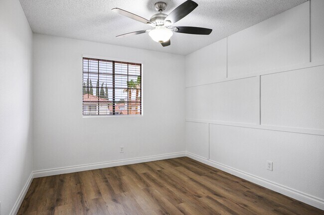 Building Photo - 9001 Feather River Ct