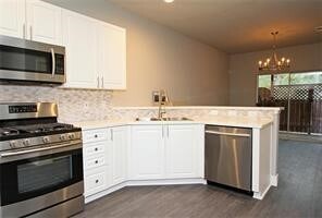 Building Photo - 63 Woodlily Pl