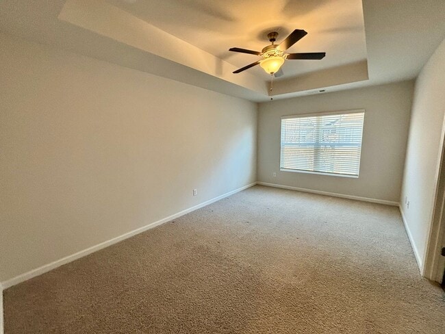 Building Photo - 2809 Ridgeview Dr