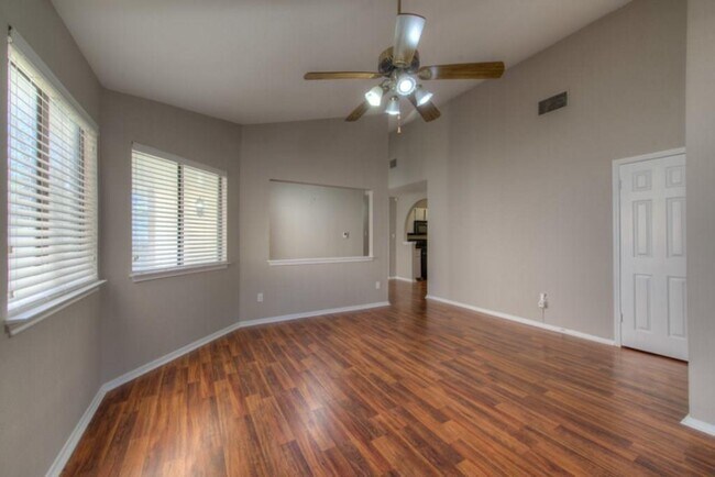 Building Photo - 11617 Pearwood Pl