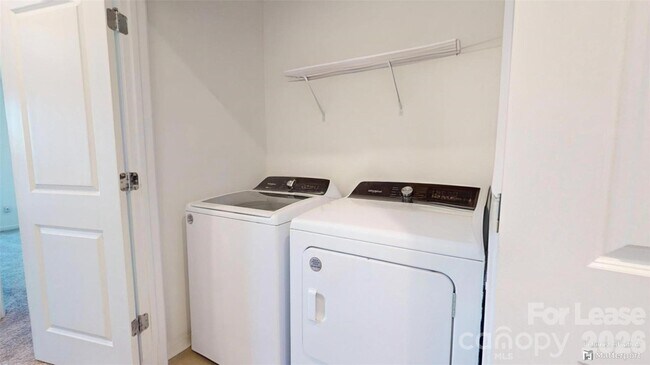 Building Photo - 8988 Clayton Aly