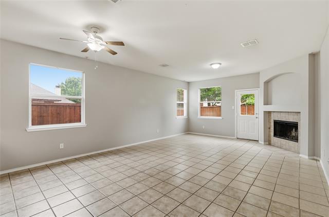 Building Photo - 2313 Dalhart Trail