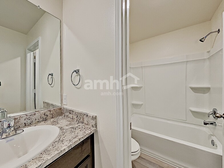 Building Photo - 7926 Cactus Plum Dr