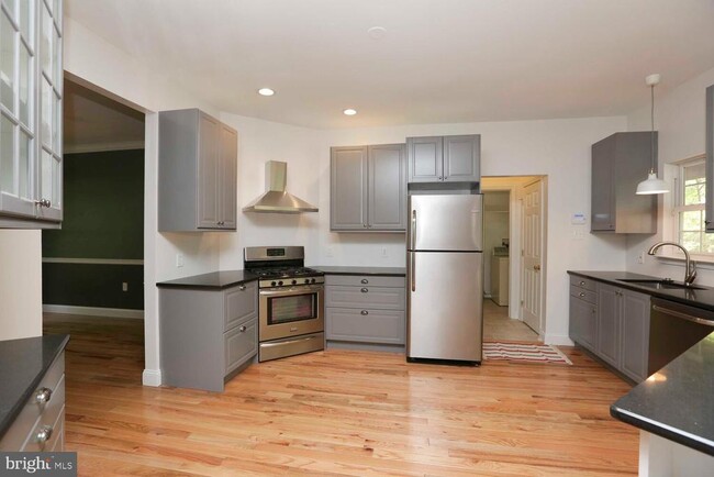 Building Photo - 4109 Gypsy Ln