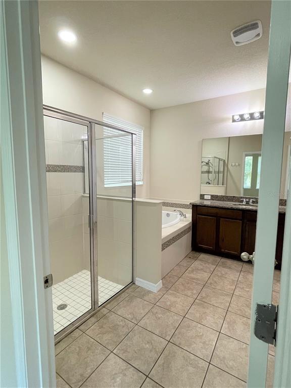 Building Photo - 8415 Morehouse Dr