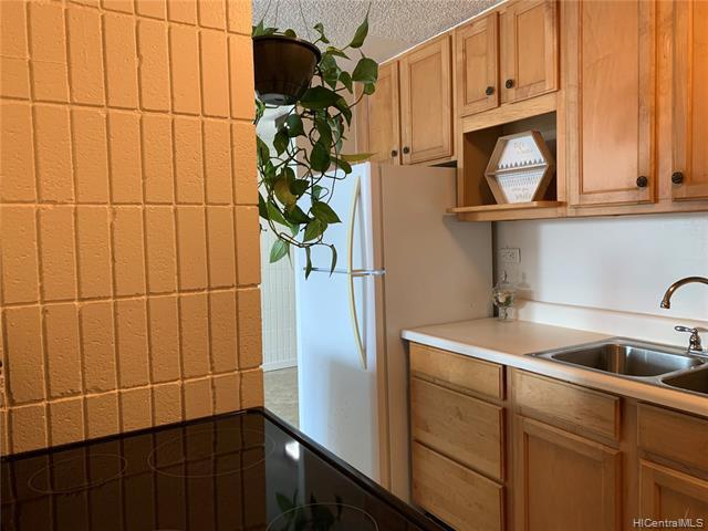 Building Photo - 46-283-283 Kahuhipa St