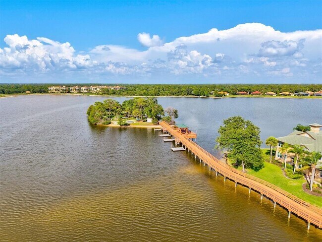 Building Photo - 16235 Pine Mist Dr