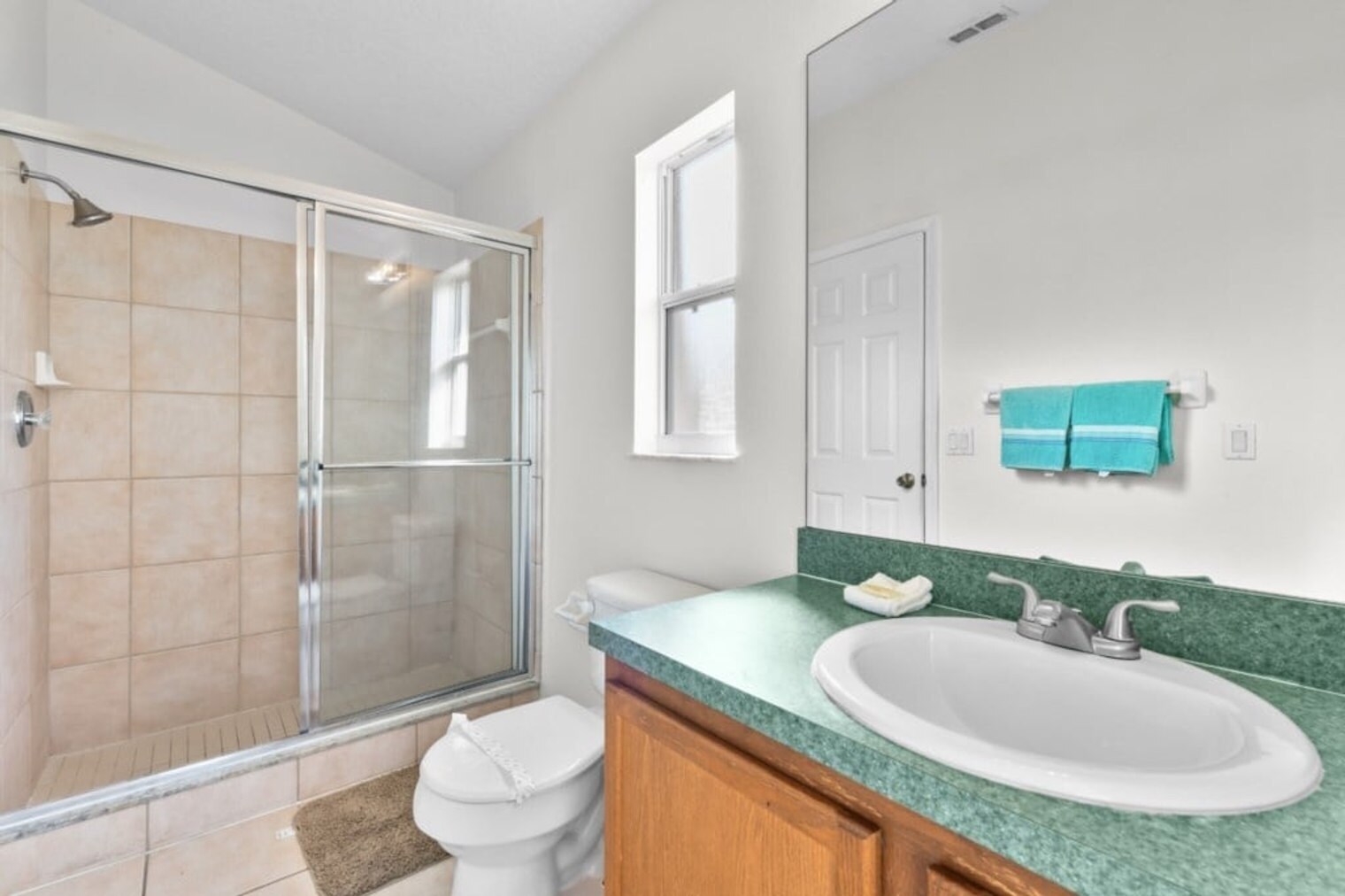 Building Photo - 447 High Point Dr