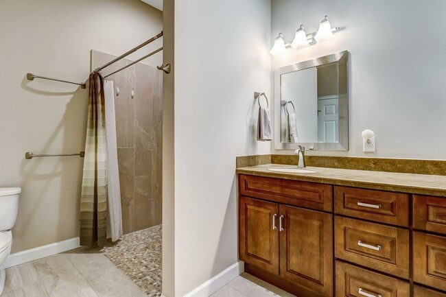 Building Photo - Coastal Living on Amelia Island